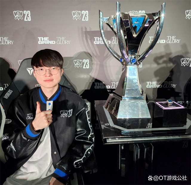 Faker回归赛场,挺进下一轮首场状态亮眼,巴塞罗那观众沸腾!的简单介绍 Faker回归赛场,挺进下一轮首场状态亮眼,巴塞罗那观众沸腾!的简单介绍